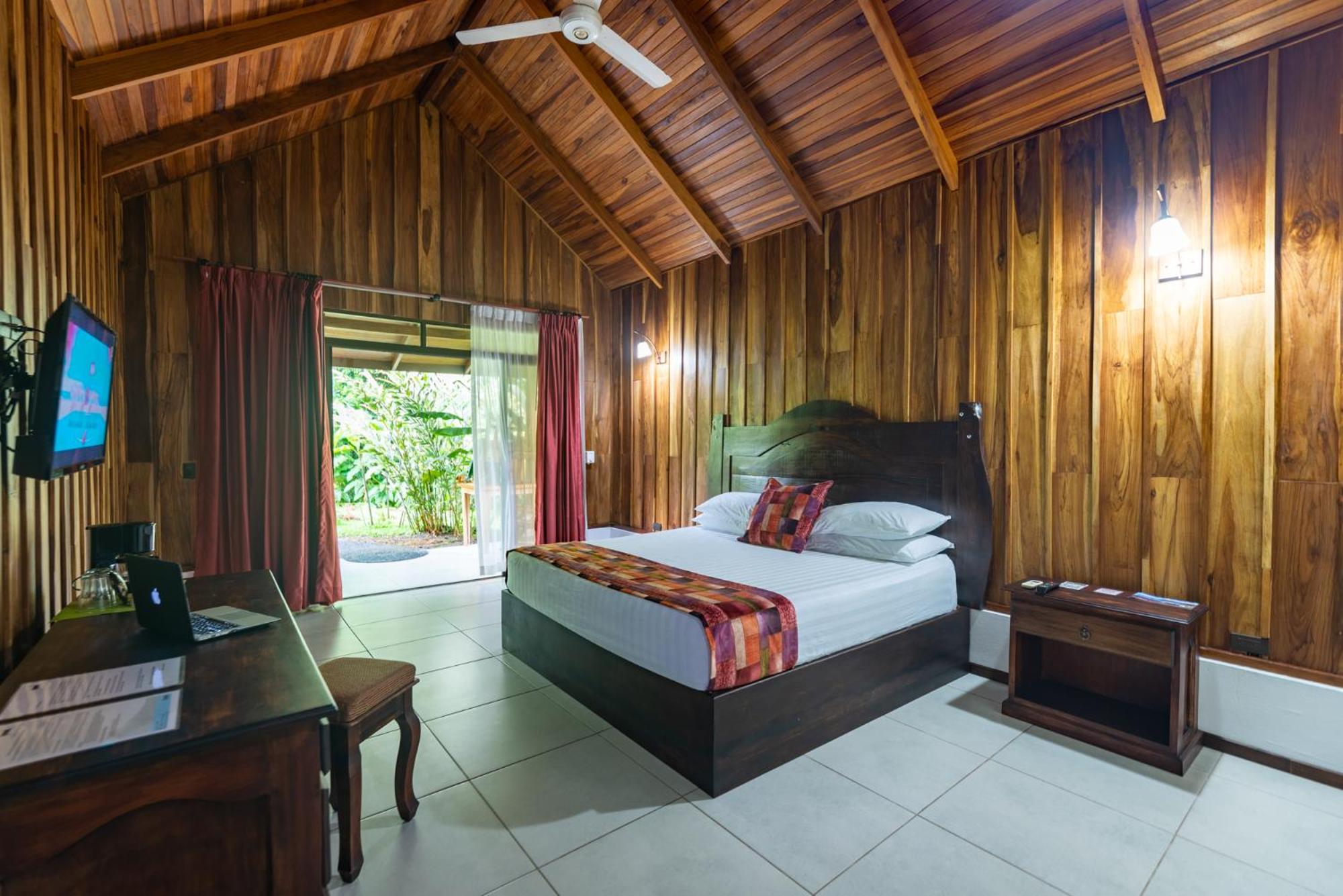 Arenal History Inn La Fortuna المظهر الخارجي الصورة