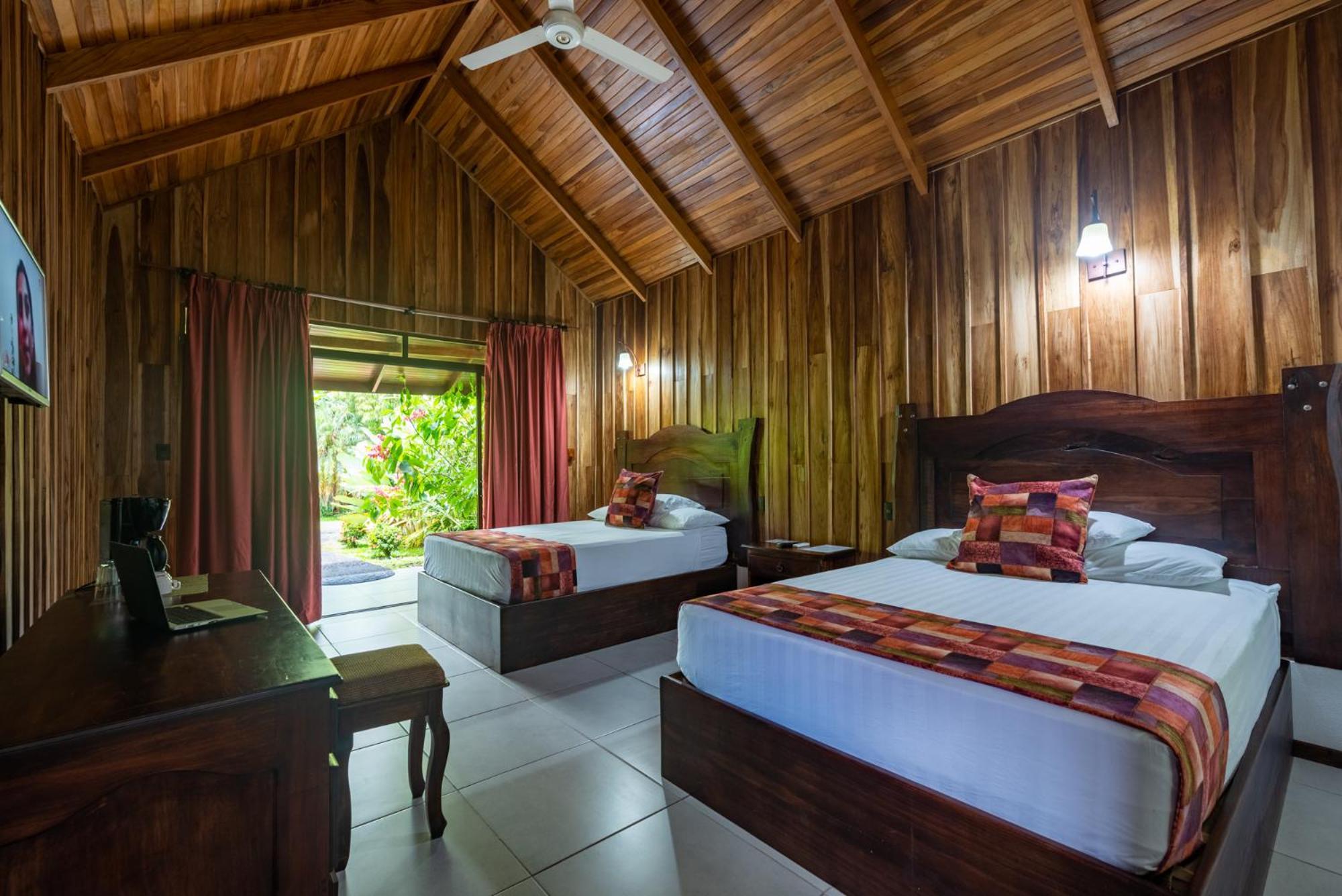 Arenal History Inn La Fortuna المظهر الخارجي الصورة